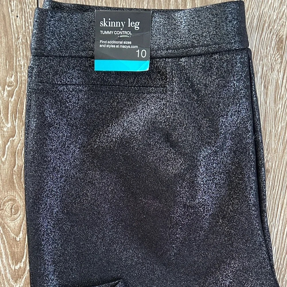 NWTAlfani Black Skinny Leg Leggings - Picture 4 of 11